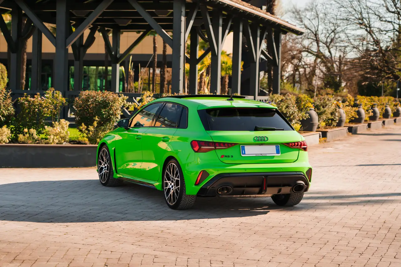 Audi RS3 Restyling 2025, Außenansicht — Sports Car Rental Germany, Germany. Kurvenreiche Alpenpässe, präzise gemeistert in Bestzeit