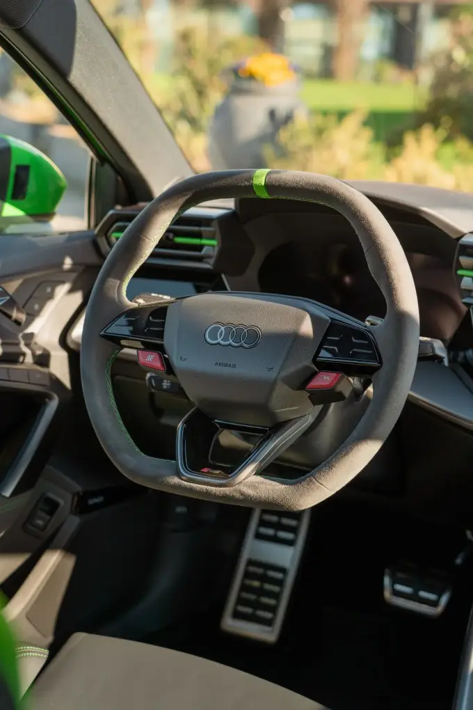 Audi RS3 Restyling 2025, Innenraum — Sports Car Rental Germany, Germany. Kurvenreiche Alpenpässe, präzise gemeistert in Bestzeit
