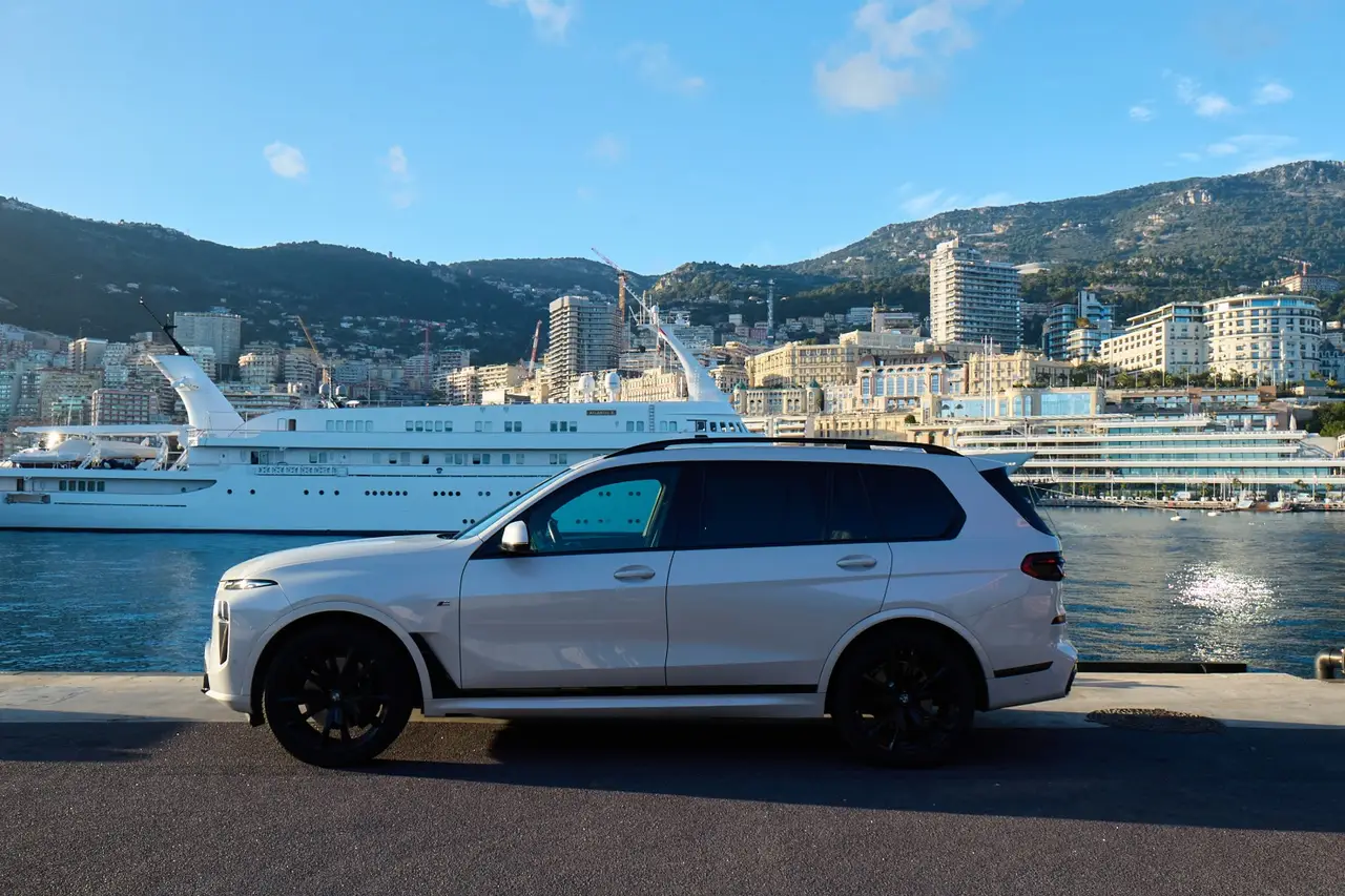 BMW X7 40d M 2024, exterior — Sports Car Rental Germany, Germany. Seven seats, one smooth route to anywhere