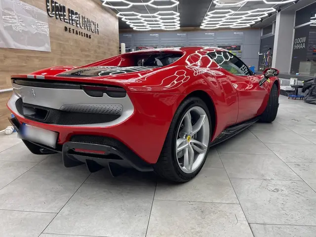 Ferrari 296 GTB 2023