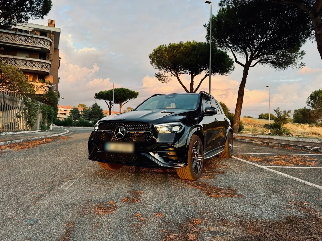 Mercedes Benz GLE 450 AMG 2024 — Sports Car Rental Germany, Germany. Комфорт для всей семьи на дальних маршрутах