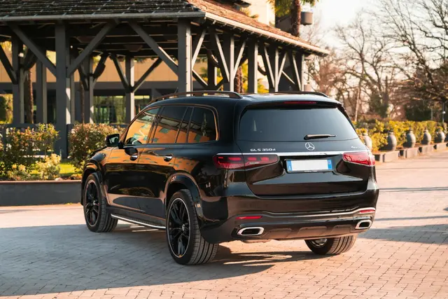 Mercedes Benz GLS-klasse 350 D Exclusive 7 Posti 2025 — Sports Car Rental Germany, Germany
