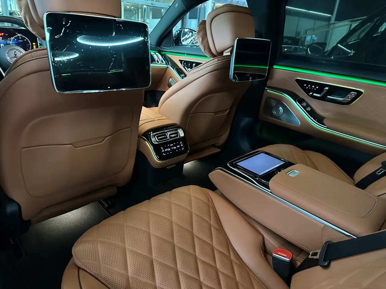 Mercedes Benz S-klasse S400 Long 4-Matic 2023, interior — Sports Car Rental Germany, Germany. Effortless airport transfers with boardroom calm on arrival
