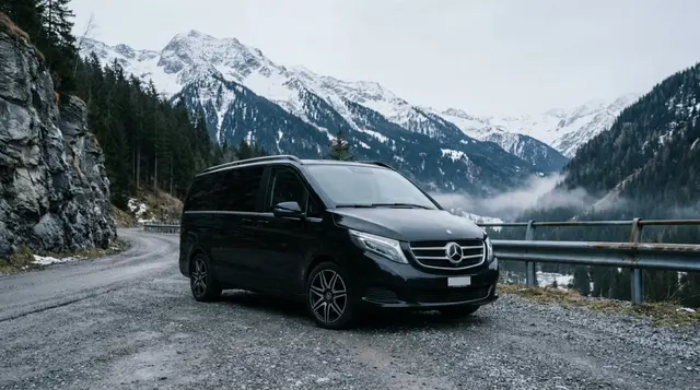 Mercedes Benz V300 8 seats 2025