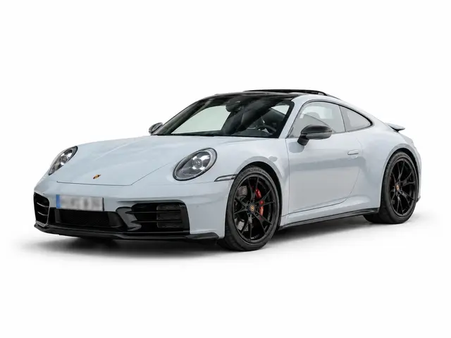 Porsche Carrera Spyder 992,2 GTS 2025 — Sports Car Rental Germany, Germany
